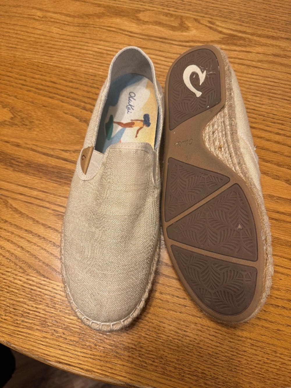 OluKai Women's Kaula Pa'a Kapa Shoes 9.5